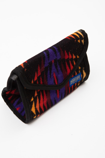 Pendleton Home - Black Cosmetic Case