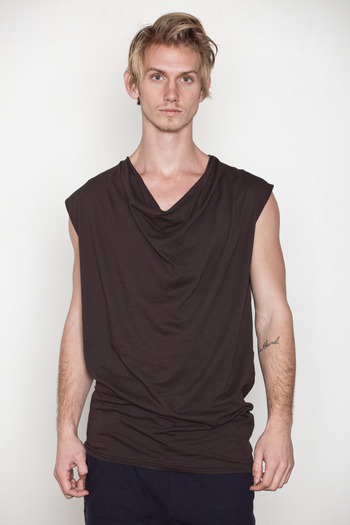 SILENT Men's - Thim Cowl Tee