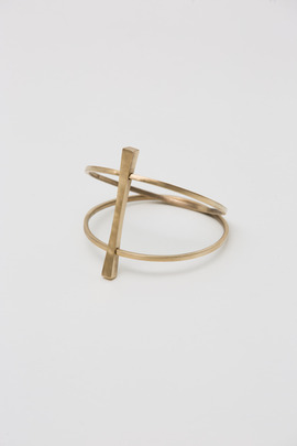 Made Her Think Brass Totem Bar Bangle