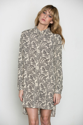 Second Female Pays Shirtdress