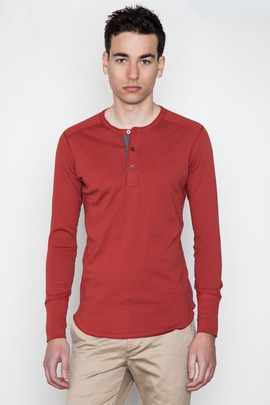 Wings + Horns Rust L/S Henley
