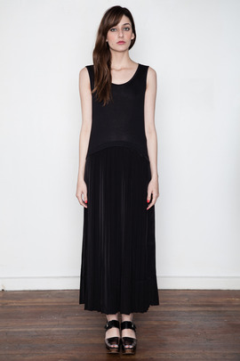 Kai-aakmann Women's Drop Waist Pleated Maxi