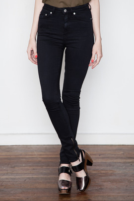 BLK DNM Women's Howard Black Jeans 8